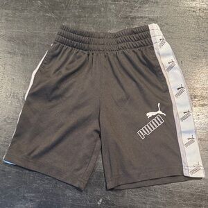 4/$15 Puma Black Kids' Athletic Shorts with White Logo Tape Size 4